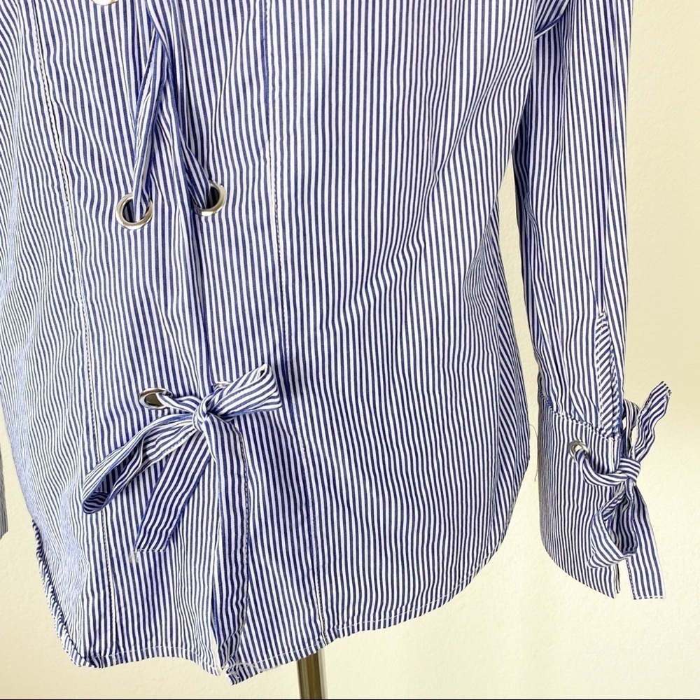 Sanctuary Tie Lace Top Pinstriped Blue Size S - Picture 5 of 8